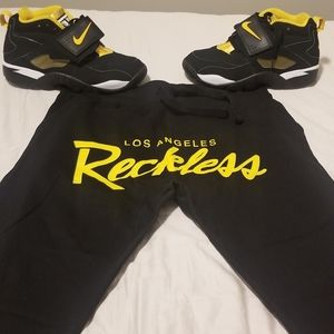 Men's Young and Reckless OG Sweatpants "NEW" W/Tags!